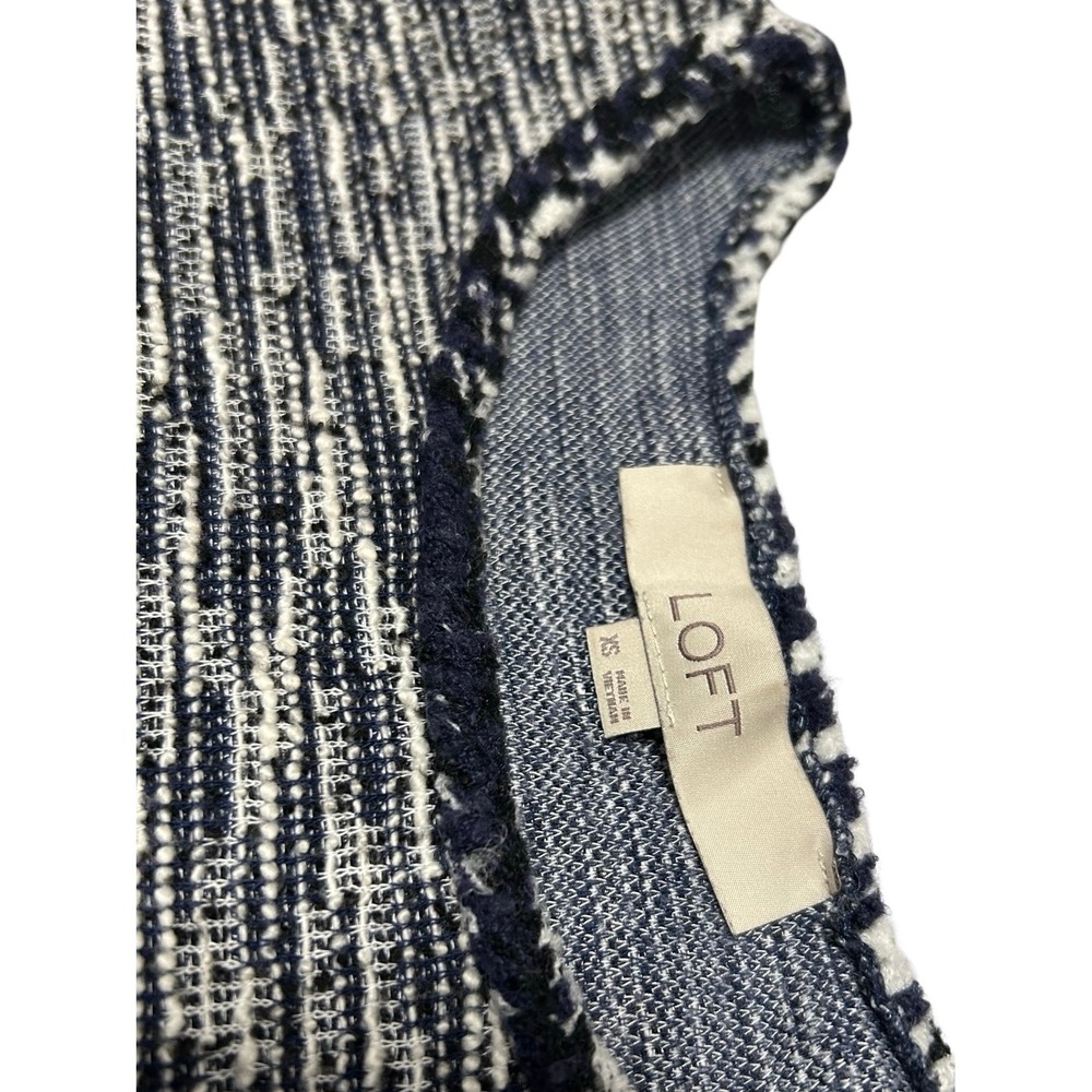 Cold Shoulder Relaxed Knit Sweater Navy Blue/White Sz XS Loft - Picture 2 of 5